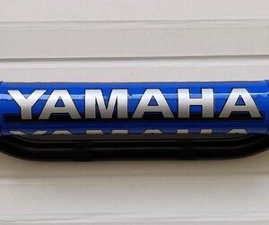 Guidon aluminium anodisé Noir + mousse de guidon YAMAHA