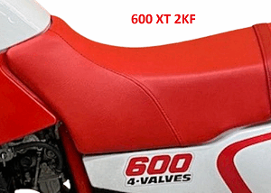 HOUSSE DE SELLE rouge / neuve YAMAHA XT 600 2KF  AVEC SANGLE